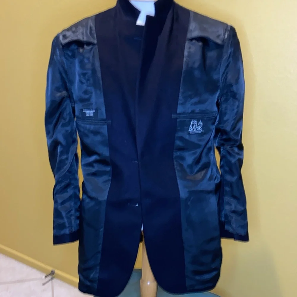 Jos. A. Banks Cashmere luxury blazer